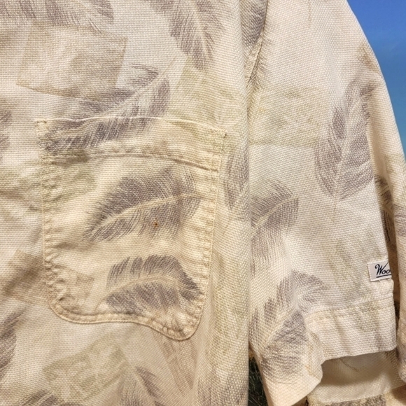 Men’s XL Woolrich Hawaiian Print Feathers Palm trees Travel T18 - Picture 4 of 8